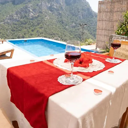 Kabak Freedom Deluxe Hotel *